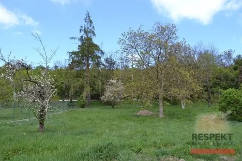 Prodej stavebního pozemku 979 m²