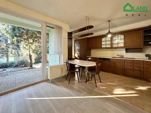 Prodej domu 210 m², pozemek 94 m²