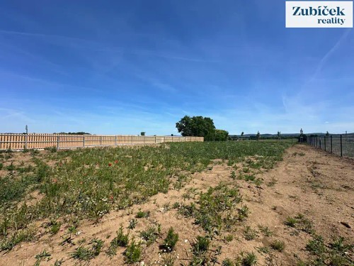 Prodej stavebního pozemku 1088 m²