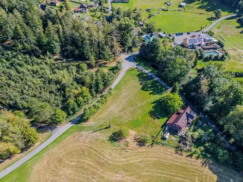 Prodej stavebního pozemku 2695 m²