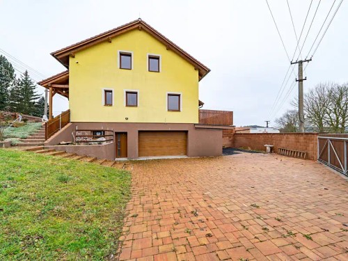 Prodej domu 220 m², pozemek 724 m²