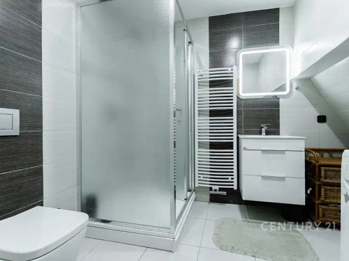Prodej bytu 1+1 68 m²
