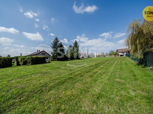 Prodej stavebního pozemku 1348 m²