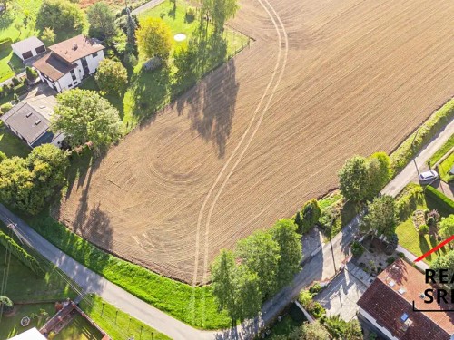 Prodej stavebního pozemku 3633 m²