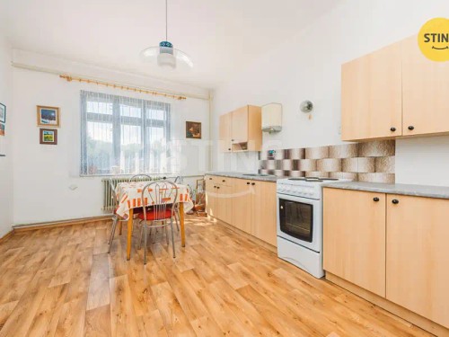 Prodej domu 200 m², pozemek 2863 m²
