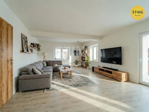 Prodej domu 215 m², pozemek 818 m²