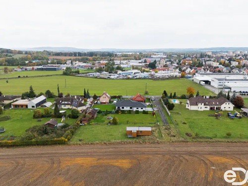 Prodej stavebního pozemku 1089 m²