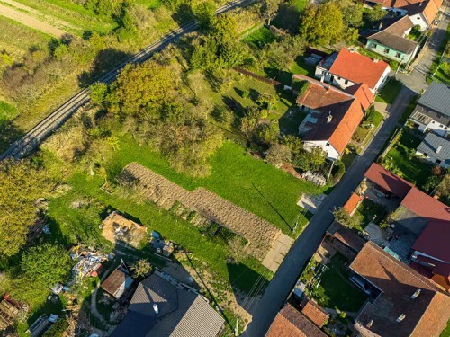 Prodej stavebního pozemku 768 m²