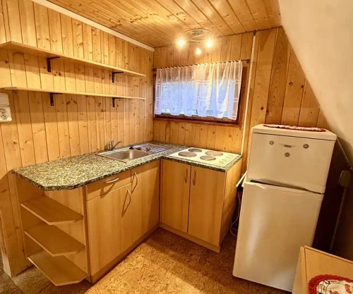 Prodej chaty 65 m², pozemek 639 m²