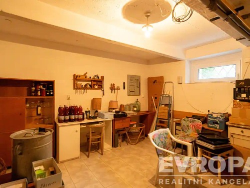 Prodej domu 180 m², pozemek 175 m²