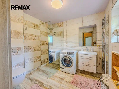 Prodej domu 258 m², pozemek 4004 m²