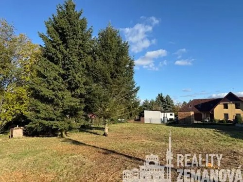 Prodej stavebního pozemku 1530 m²