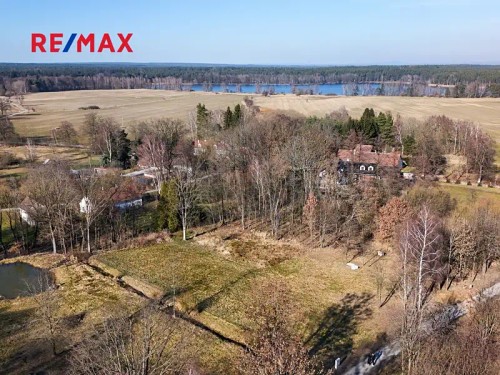 Prodej stavebního pozemku 2782 m²