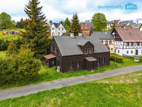 Prodej domu 200 m², pozemek 926 m²