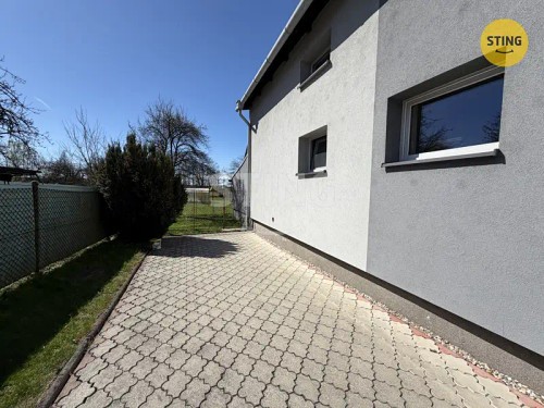 Prodej domu 337 m², pozemek 4220 m²