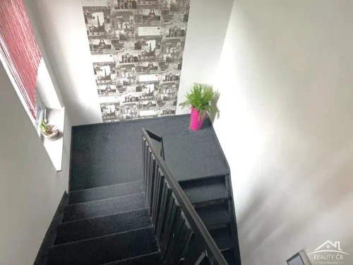 Prodej domu 328 m², pozemek 438 m²
