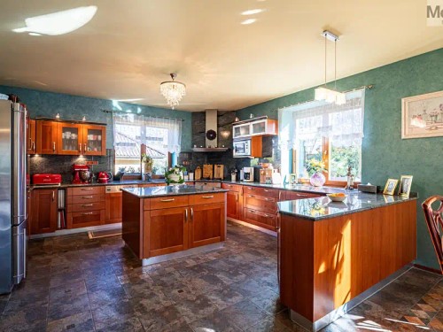 Prodej domu 372 m², pozemek 3764 m²