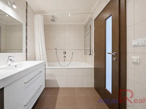 Prodej bytu 2+kk 70 m²