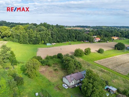 Prodej stavebního pozemku 1228 m²