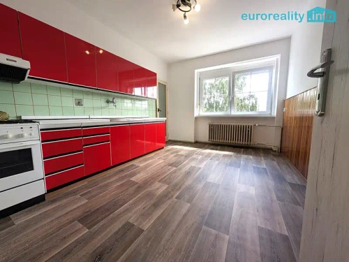 Prodej domu 240 m², pozemek 1087 m²