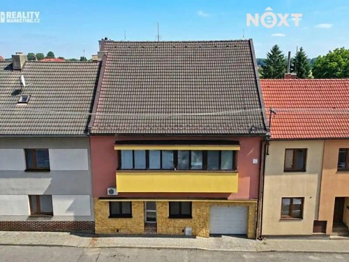 Prodej domu 300 m², pozemek 1427 m²