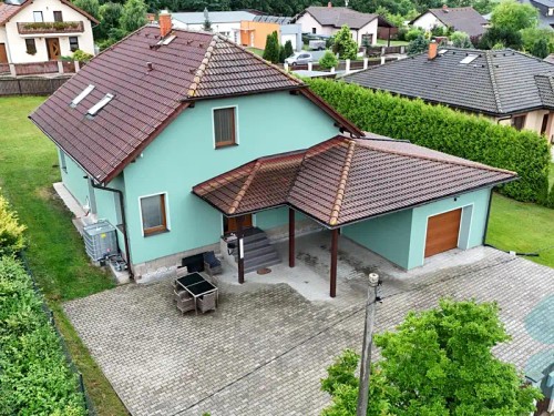 Prodej domu 210 m², pozemek 1105 m²