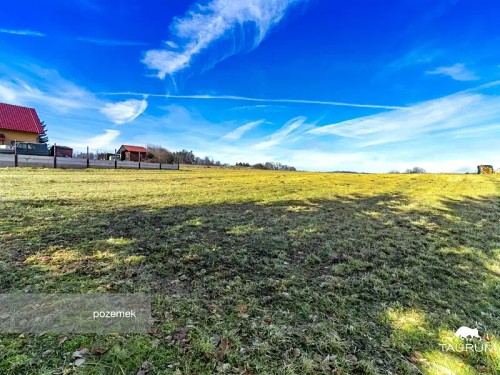 Prodej stavebního pozemku 1798 m²