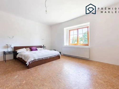 Prodej domu 200 m², pozemek 1287 m²