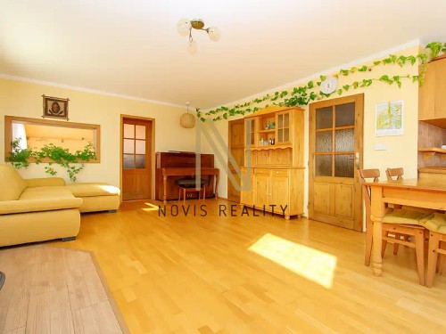 Prodej domu 200 m², pozemek 869 m²