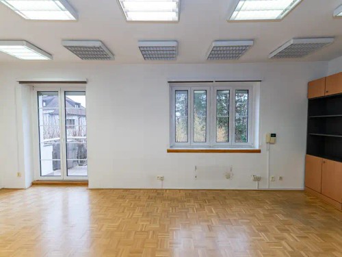 Prodej vily 740 m², pozemek 1350 m²