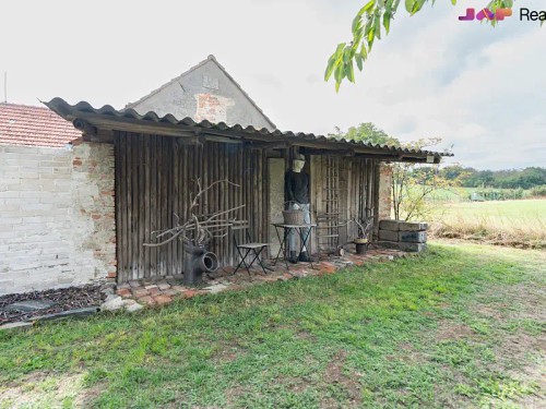 Prodej domu 99 m², pozemek 2149 m²
