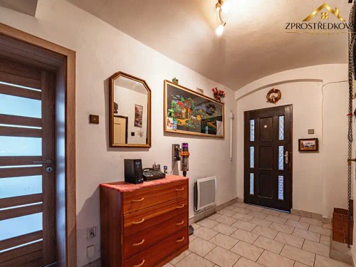 Prodej domu 258 m², pozemek 2807 m²
