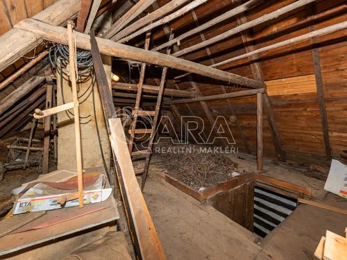 Prodej chalupy 90 m², pozemek 187 m²