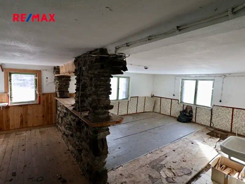 Prodej stavebního pozemku 7880 m²