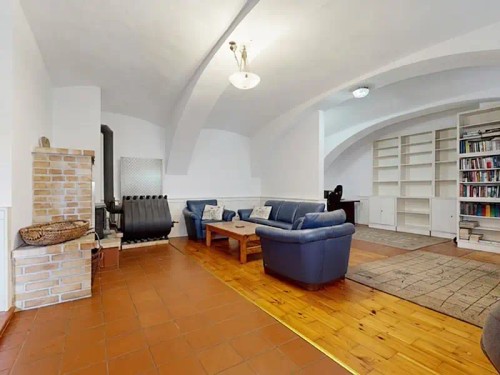 Prodej domu 197 m², pozemek 2695 m²