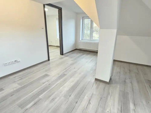 Prodej domu 272 m², pozemek 1368 m²