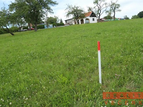 Prodej stavebního pozemku 1000 m²