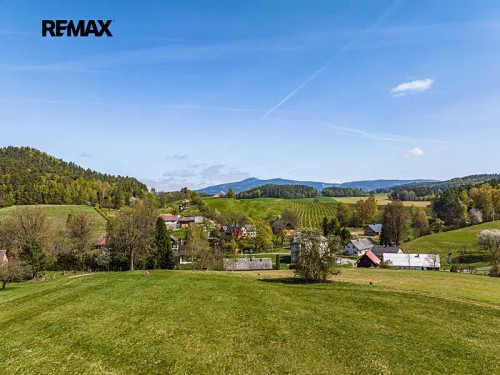 Prodej chalupy 215 m², pozemek 2143 m²