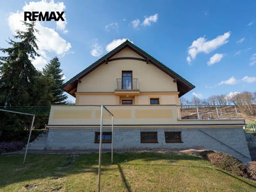 Prodej domu 615 m², pozemek 2660 m²
