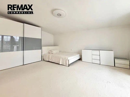 Prodej vily 355 m², pozemek 905 m²