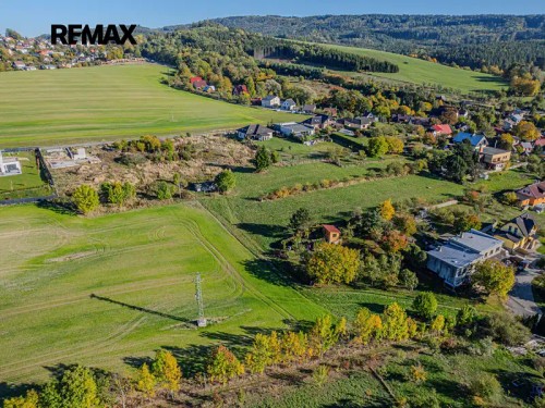 Prodej stavebního pozemku 3958 m²
