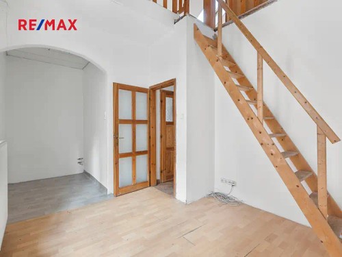 Prodej domu 198 m², pozemek 111 m²