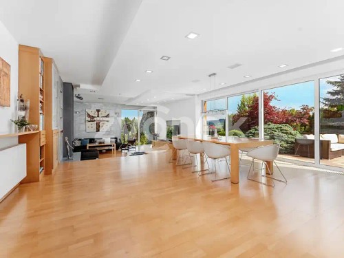 Prodej vily 479 m², pozemek 1503 m²