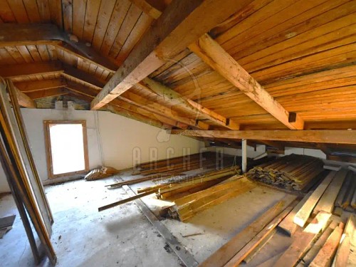 Prodej domu 200 m², pozemek 877 m²