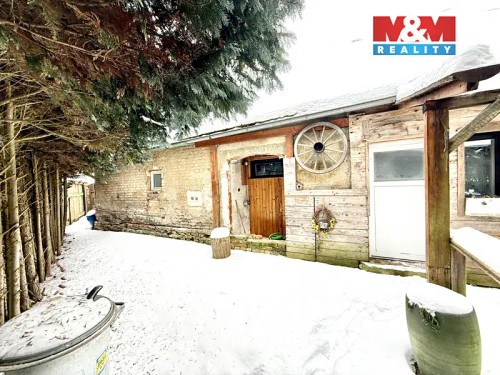 Prodej chalupy 105 m², pozemek 318 m²