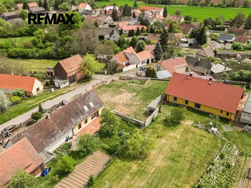 Prodej stavebního pozemku 820 m²