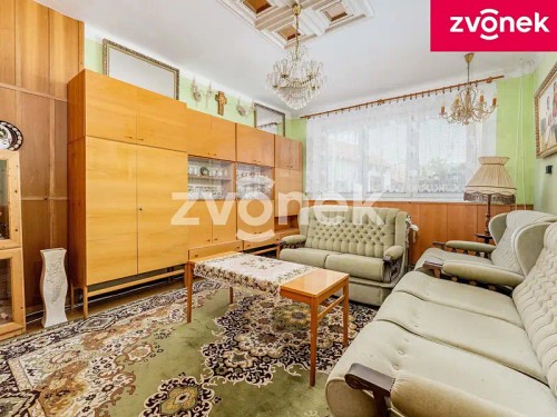 Prodej domu 220 m², pozemek 1093 m²