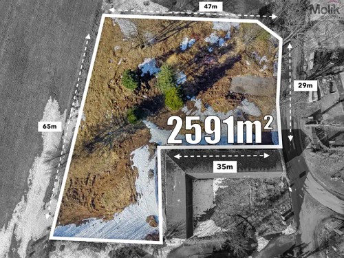Prodej stavebního pozemku 2627 m²
