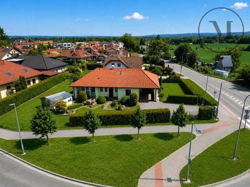 Prodej domu 182 m², pozemek 1078 m²