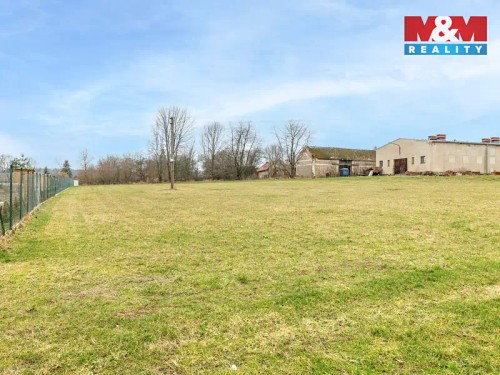 Prodej stavebního pozemku 2519 m²